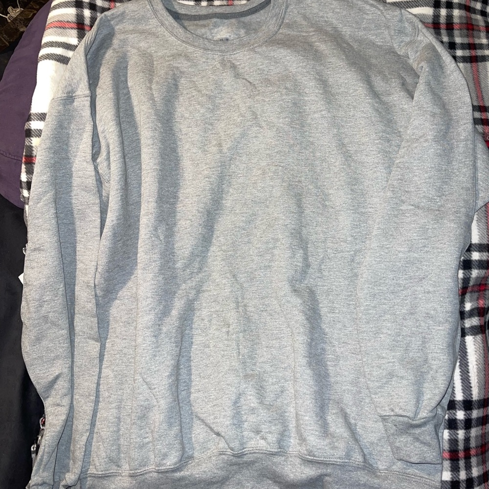 Gray crew neck sweater